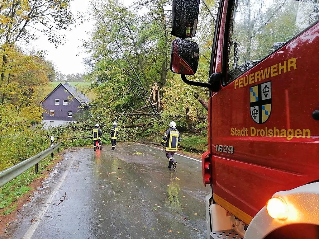 Sturmtief bringt viel Arbeit für die Feuerwehr