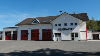 Bild vergrößern: Feuerwehrgerätehaus Iseringhausen